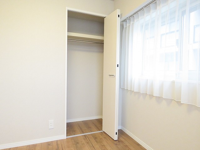 アンクレール初台　クローゼット