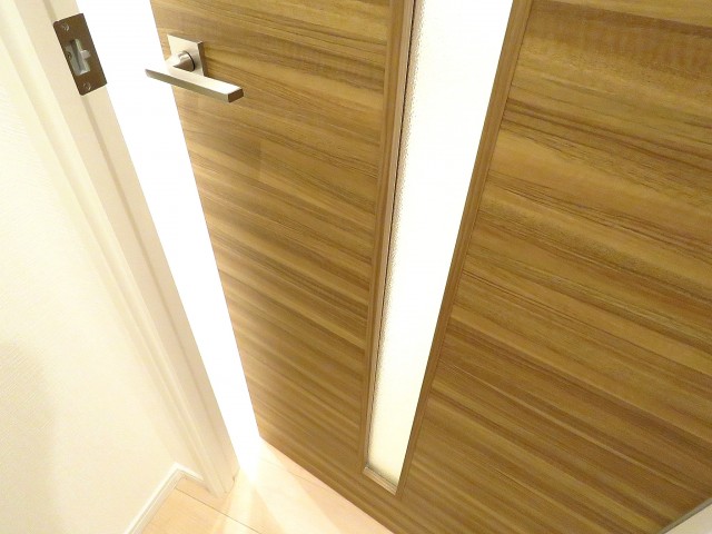 ライオンズマンション桜新町　LDK扉