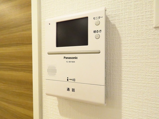ライオンズマンション桜新町　TVモニター付きインターホン