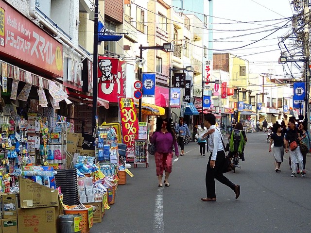 アンクレール初台　初台商店街