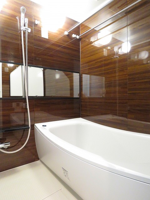 サーパス祖師谷大蔵　バスルーム