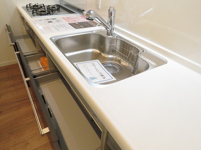 サーパス祖師谷大蔵　キッチン