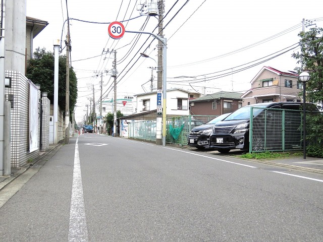 サーパス祖師谷大蔵　前面道路