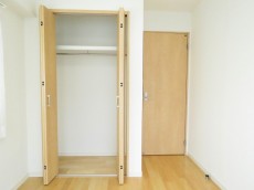 サンライン成城ハイツ　洋室約4.6帖