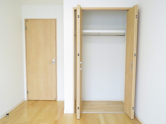 サンライン成城ハイツ　洋室約5.0帖