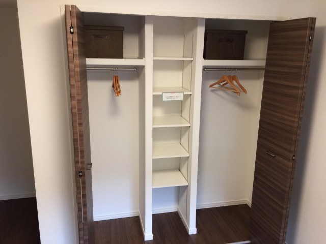 洋室約５．８帖収納