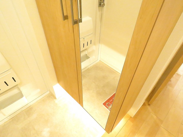 西新宿ダイヤモンドパレス　シューズＢＯＸ