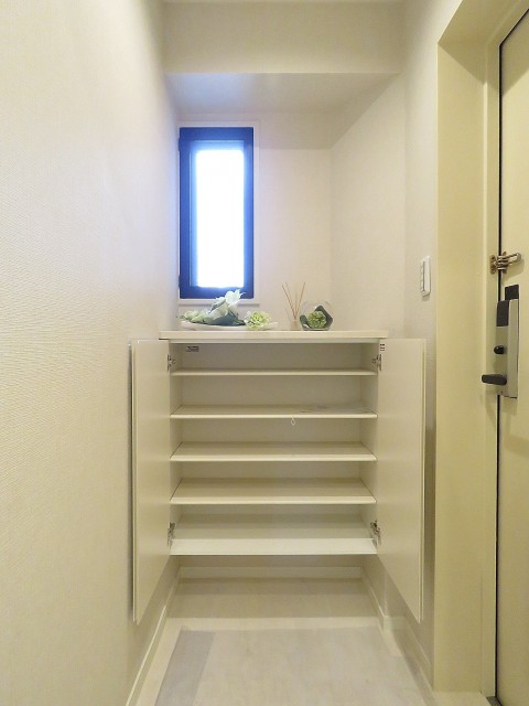 コスモス26上池袋　シューズＢＯＸ