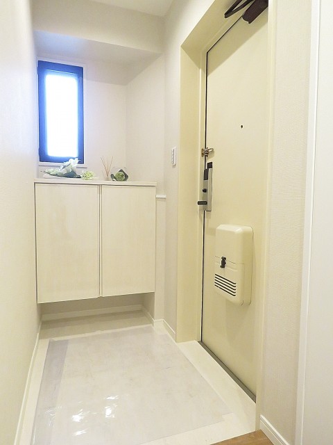 コスモス26上池袋　玄関ホール