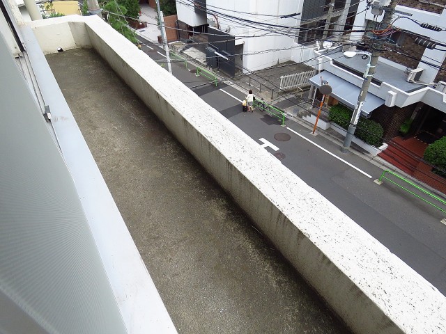 ヴィラ赤坂　フラワーボックス