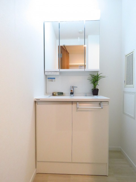 サトミビル　洗面化粧台