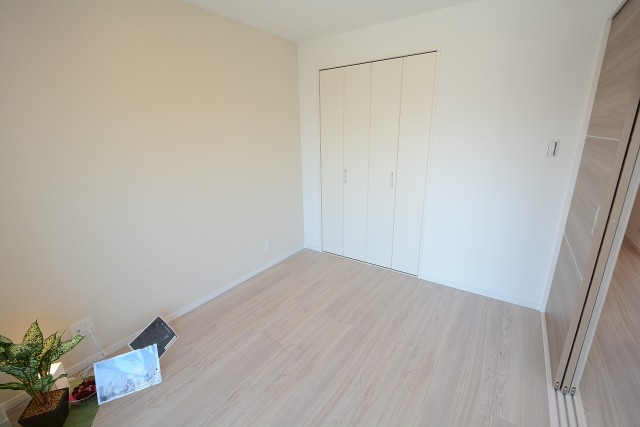 マンション方南町 洋室①