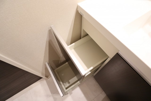 白金台桜苑マンション 洗面台