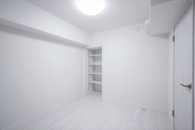 西新宿ダイヤモンドパレス 洋室1