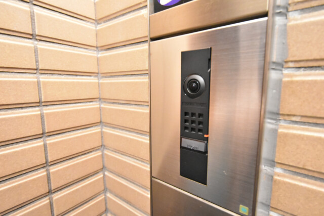 ディアナコート三田 玄関