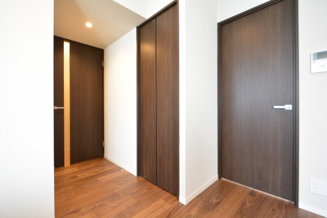 アンクレール初台 玄関