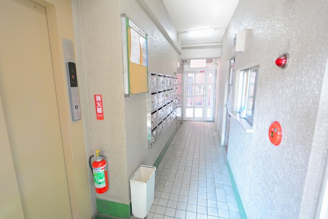 マンション方南町 エントランス