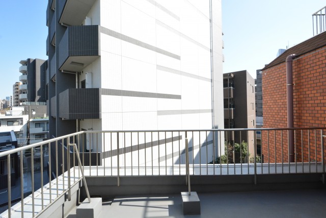 ライオンズマンション広尾第二 バルコニー