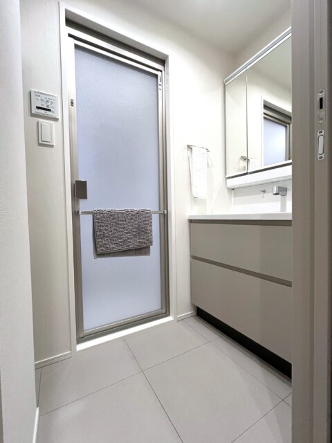 パロス白金 (82)洗面室