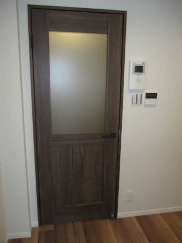 多摩川芙蓉ハイツ　7LD框ドア