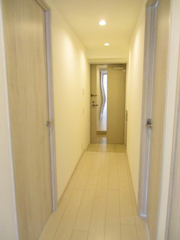 ライオンズプラザ石川台　3廊下
