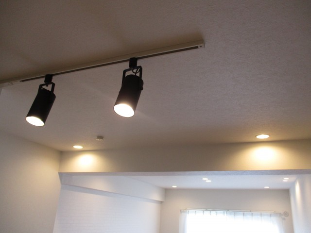 多摩川芙蓉ハイツ　4キッチン上収納