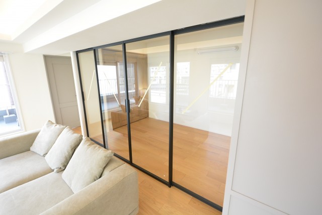 ライオンズマンション広尾第二 洋室1