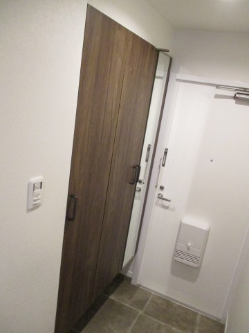 多摩川芙蓉ハイツ　1シューズクローク