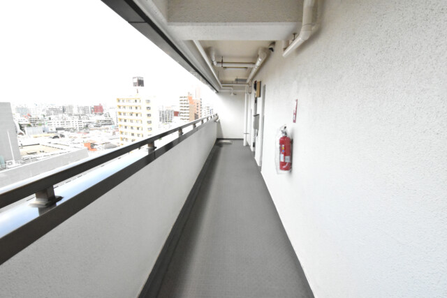 シャンボール上馬 玄関