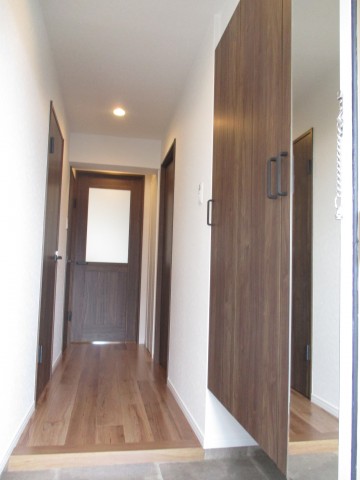 多摩川芙蓉ハイツ　1玄関縦