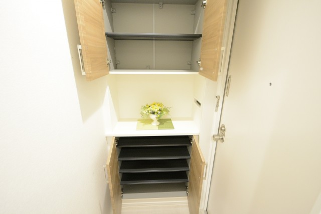 マンションヴィップ等々力 玄関