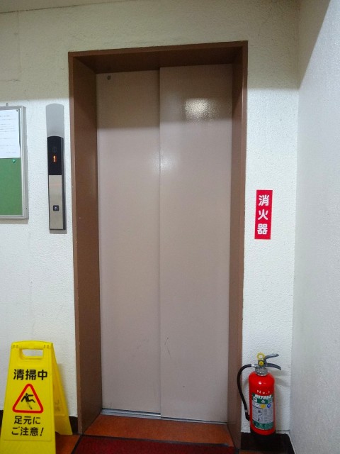高井戸東コーポ　エレベーター
