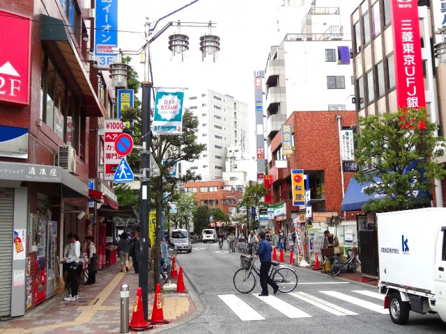 ハイムピア南烏山　商店街