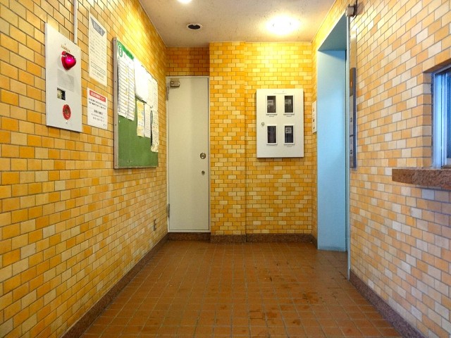 ハイネス池尻　共用部