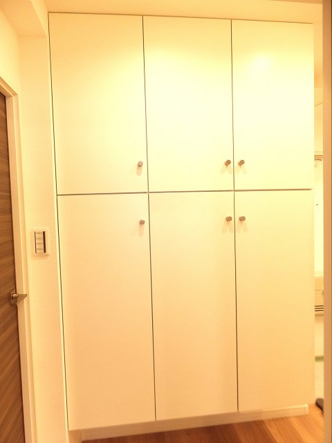 ＮＫ五反田コータース　シューズBOX