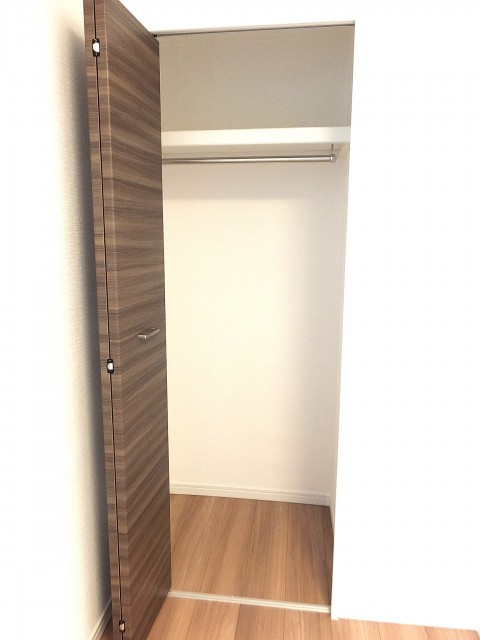 ＮＫ五反田コータース　洋室２　クローゼット