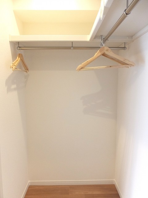 ＮＫ五反田コータース　洋室1　クローゼット