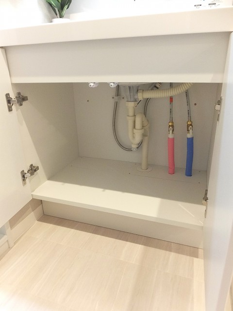 ＮＫ五反田コータース　洗面台　収納