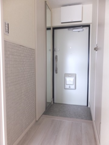 マンション目黒苑　玄関