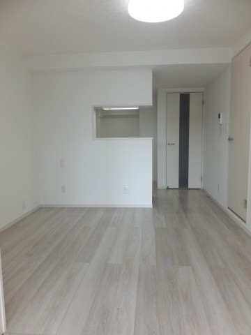 マンション目黒苑　リビングキッチン