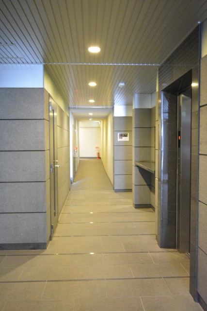 サンクタス四谷・曙橋ルーセントシティ　エントランス