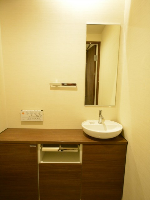 シティコート広尾　トイレ手洗い場