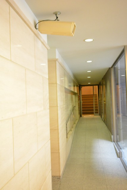 ビラカーサ四谷四丁目　エントランス