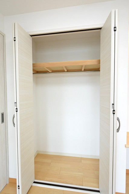 ハイホーム本陣　洋室のクローゼット