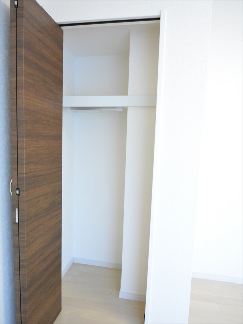 コスモ広尾　クローゼット