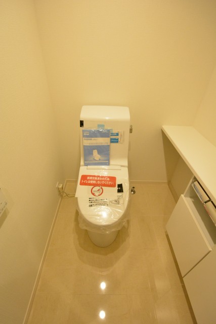 ビラカーサ四谷四丁目　トイレ