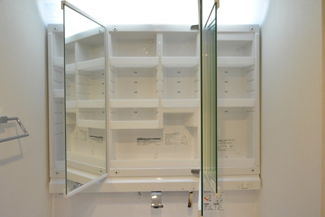 ビラカーサ四谷四丁目　洗面台