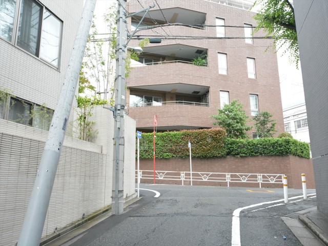 コスモ広尾　周辺