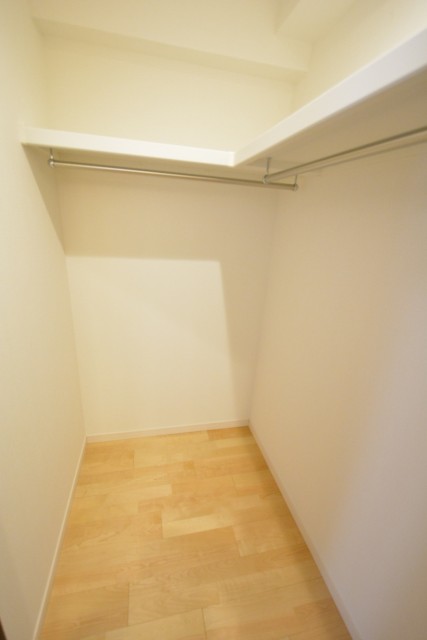 ビラカーサ四谷四丁目　洋室6.1帖　ウォークインクローゼット