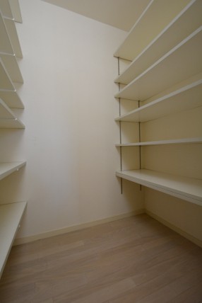 東急ドエルアルス上野毛206 　収納